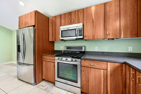 Kitchen - 72 Westboro Rd, Upton, MA 01568 photo 2 of 6