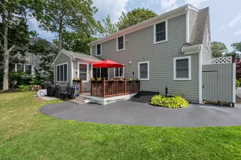21 Bluff Ave, Mashpee, MA 02649 photo 6
