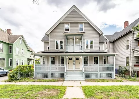 25-27 Calhoun St, Springfield, MA 01107