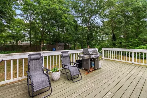 Exterior - 30 Patience Ln, Cotuit, MA 02635 photo 3 of 7