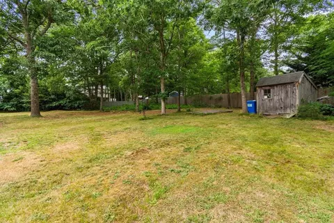 Exterior - 30 Patience Ln, Cotuit, MA 02635 photo 6 of 7