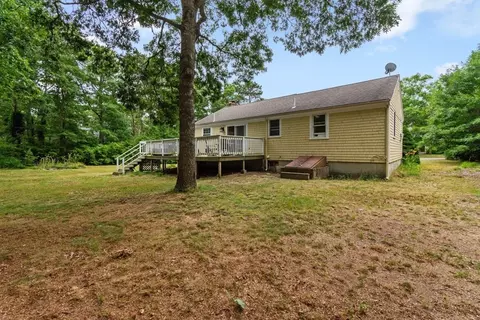 Exterior - 30 Patience Ln, Cotuit, MA 02635 photo 7 of 7
