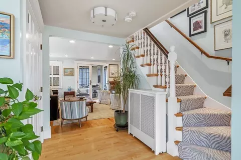 5 Gregory St, Marblehead, MA 01945 photo 14