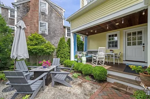 5 Gregory St, Marblehead, MA 01945 photo 24