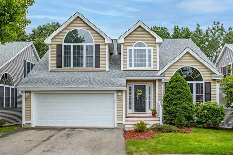 12 Muirfield Way #29, Chelmsford, MA 01863