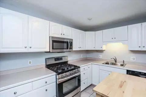 Kitchen - 147 Sylvan St #10A, Danvers, MA 01923 photo 1 of 4
