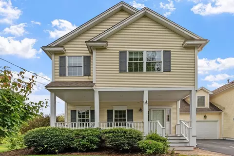 17 Summit St #17, North Andover, MA 01845