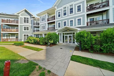 501 Commerce Dr #4301, Braintree, MA 02184