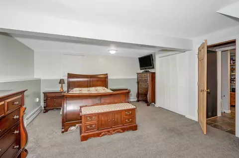 Bedroom - 137 C St, Dracut, MA 01826 photo 10 of 11