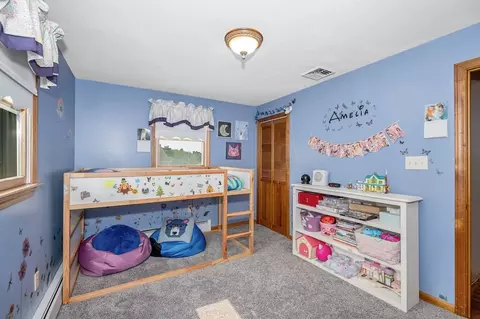Bedroom - 137 C St, Dracut, MA 01826 photo 2 of 11