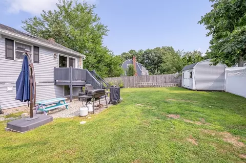 Exterior - 137 C St, Dracut, MA 01826 photo 3 of 6