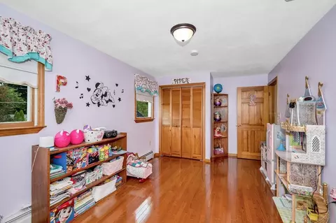 Bedroom - 137 C St, Dracut, MA 01826 photo 7 of 11