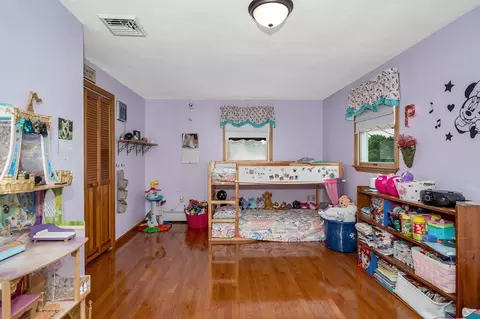 Bedroom - 137 C St, Dracut, MA 01826 photo 5 of 11