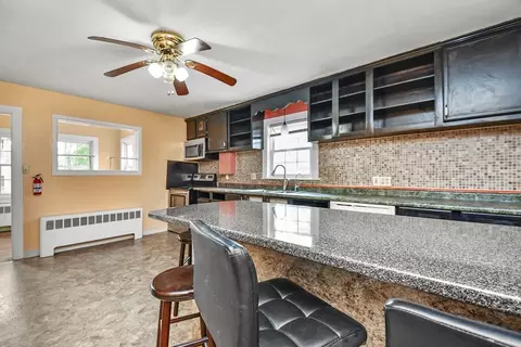 176 Talcott St, Woonsocket, RI 02895 photo 6