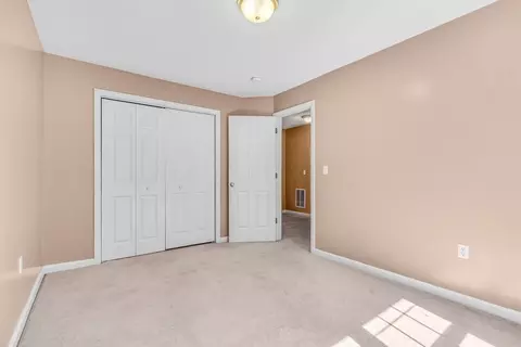 65 Knowlton Cir #65, Upton, MA 01568 photo 21