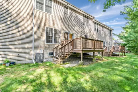 65 Knowlton Cir #65, Upton, MA 01568 photo 5