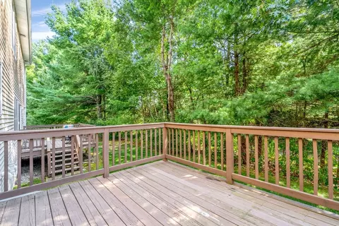 65 Knowlton Cir #65, Upton, MA 01568 photo 7