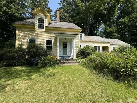 6 Pine St, Northfield, MA 01360