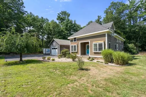 32 Winter St, Middleboro, MA 02346