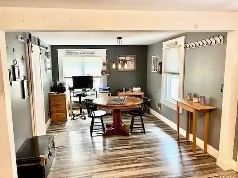 542 Dutchess St, Springfield, MA 01129 photo 7