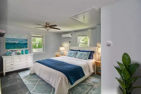45 Leisure Ln, Wareham, MA 02538 photo 9