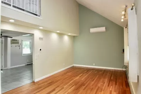 45 Leisure Ln, Wareham, MA 02538 photo 5