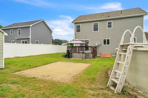25 Thomas St, Chicopee, MA 01013 photo 34
