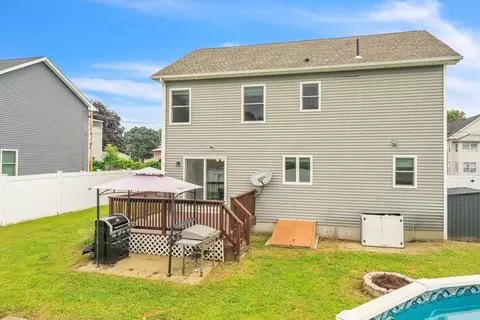 25 Thomas St, Chicopee, MA 01013 photo 33