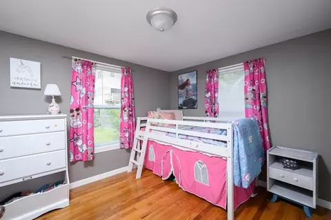 Bedroom - 15 Packard Ave, Hull, MA 02045 photo 2 of 4