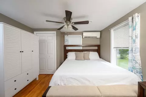 Bedroom - 15 Packard Ave, Hull, MA 02045 photo 1 of 4