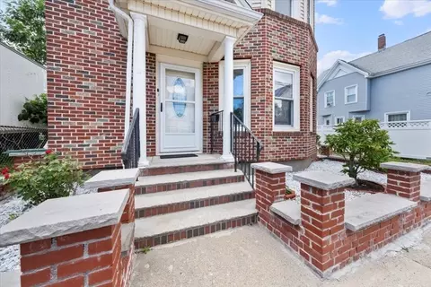 12 Greenhalge Ave, Everett, MA 02149 photo 4