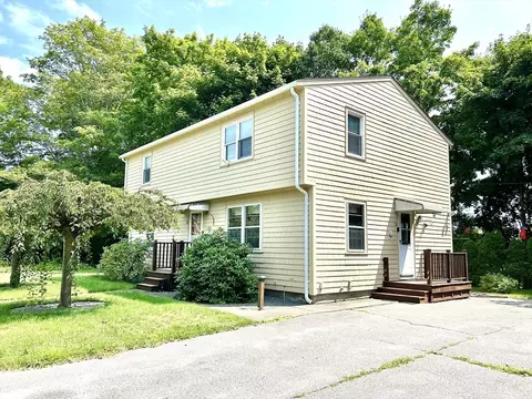 3 Tarrs Rd, Gloucester, MA 01930 photo 2