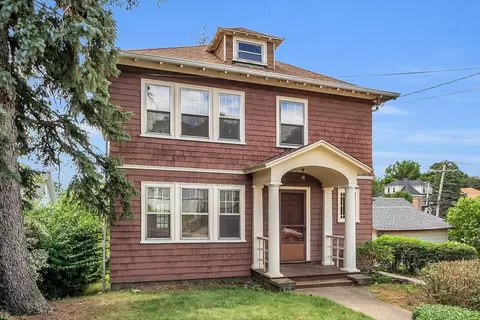 11 S Crescent Circuit, Boston, MA 02135