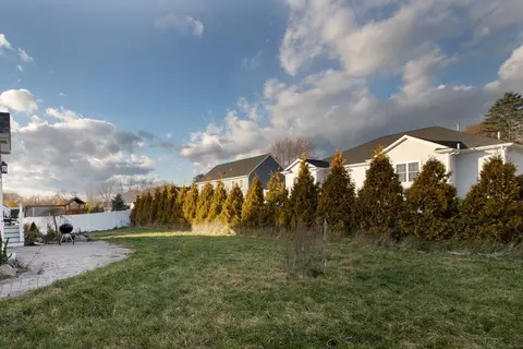 84 Highland Farm Rd, Fall River, MA 02720 photo 27