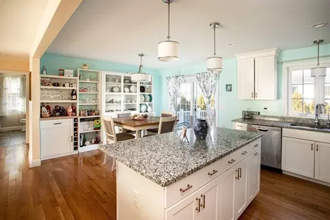 84 Highland Farm Rd, Fall River, MA 02720 photo 8