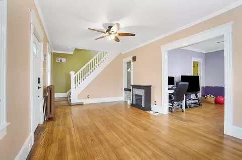 Living - 69 Monrovia St, Springfield, MA 01104 photo 3 of 4