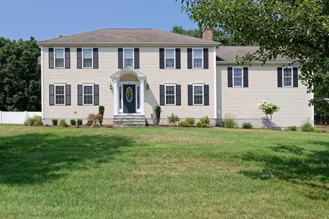 7 Tina Rd, Millville, MA 01529