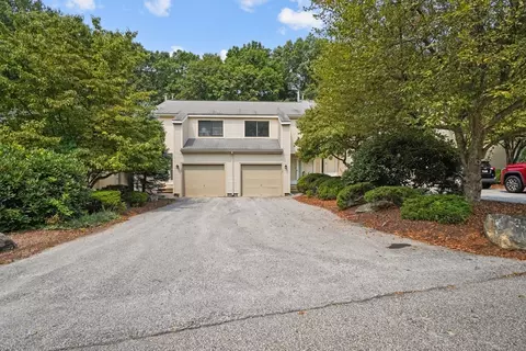 19 Samuel Dr #U19, Grafton, MA 01536