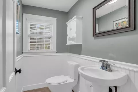 5 Chase Rd, Stoneham, MA 02180 photo 18
