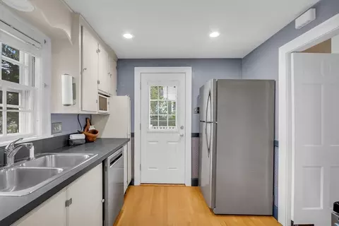 5 Chase Rd, Stoneham, MA 02180 photo 17