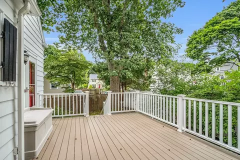 5 Chase Rd, Stoneham, MA 02180 photo 4