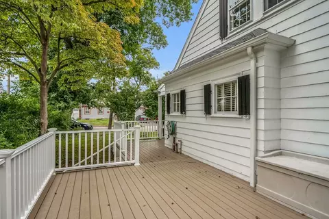 5 Chase Rd, Stoneham, MA 02180 photo 5