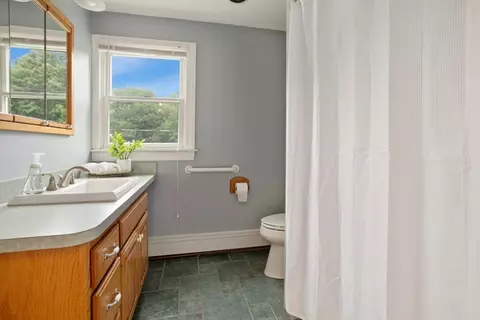 71 Grove St, Reading, MA 01867 photo 21