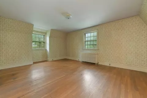591 Common St, Walpole, MA 02081 photo 25