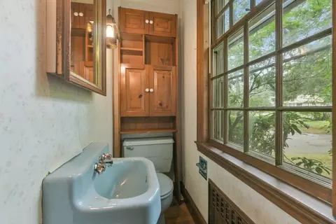 591 Common St, Walpole, MA 02081 photo 18