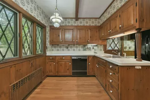 591 Common St, Walpole, MA 02081 photo 15