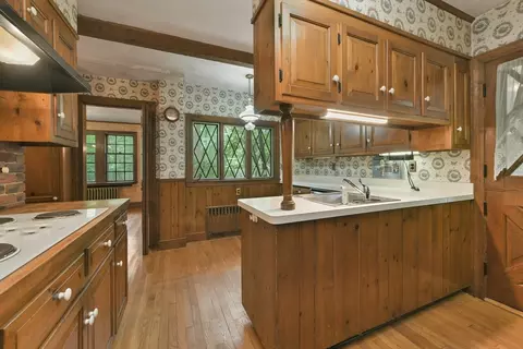 591 Common St, Walpole, MA 02081 photo 17