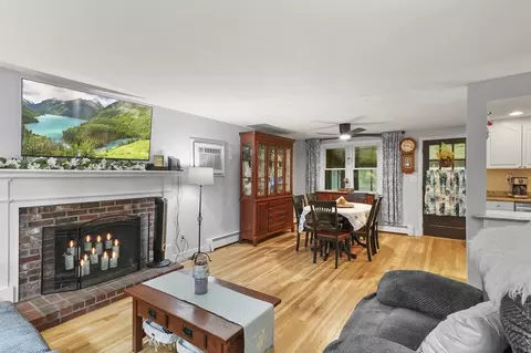 16 Pine Ridge Dr, Ayer, MA 01432 photo 5
