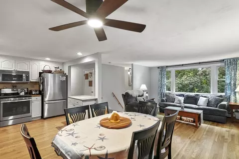 16 Pine Ridge Dr, Ayer, MA 01432 photo 6