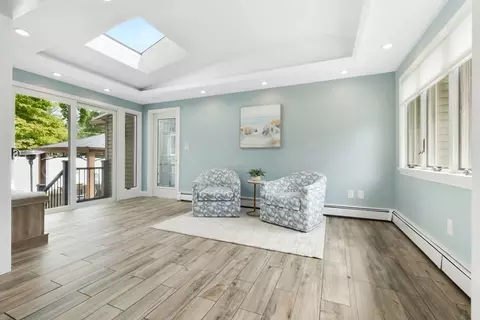 1 Lobao Dr, Danvers, MA 01923 photo 8